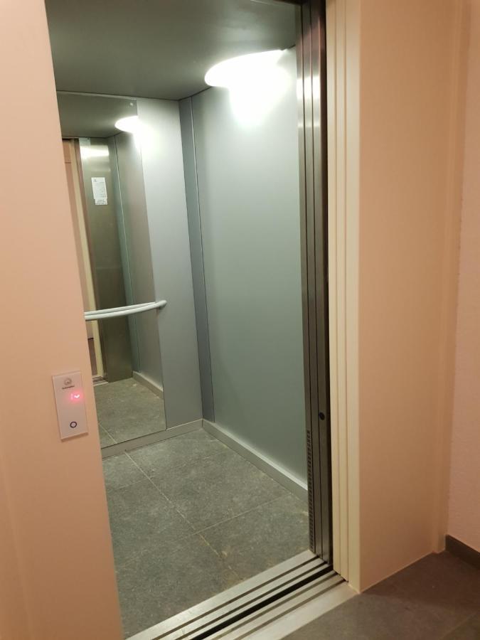 Koksijde Zeedijk La Digue 102 Appartement Met Garage - Lateraal Zeezicht Dış mekan fotoğraf